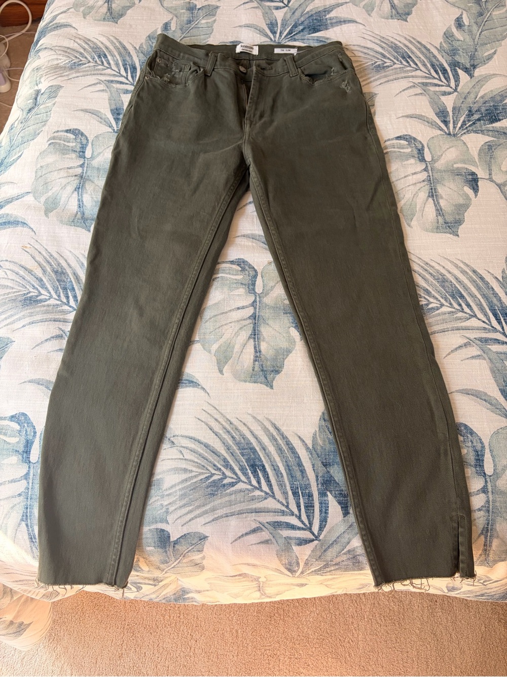 Kensie Olive Straight Leg Jeans with Raw Hem